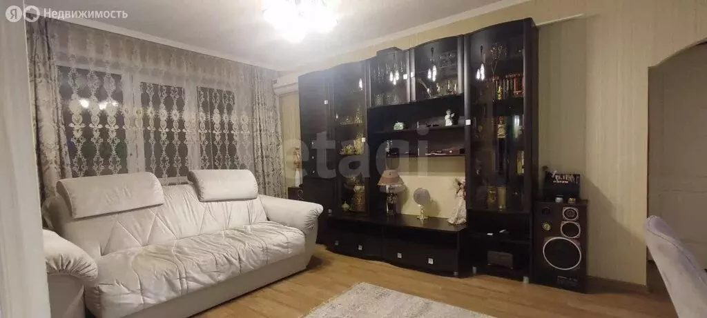 3-комнатная квартира: Курган, улица Гоголя, 88 (64 м) - Фото 1