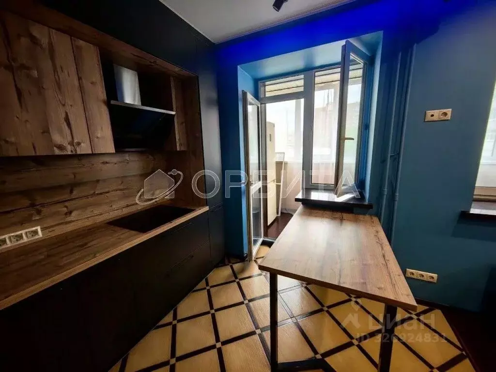 2-к кв. Тюменская область, Тюмень ул. Щорса, 2к1 (54.2 м) - Фото 2