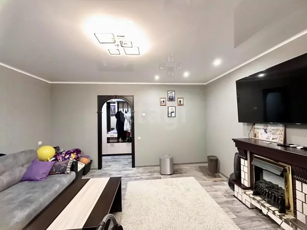 3-к кв. Смоленская область, Ярцево ул. Старозавопье, 5 (65.4 м) - Фото 1