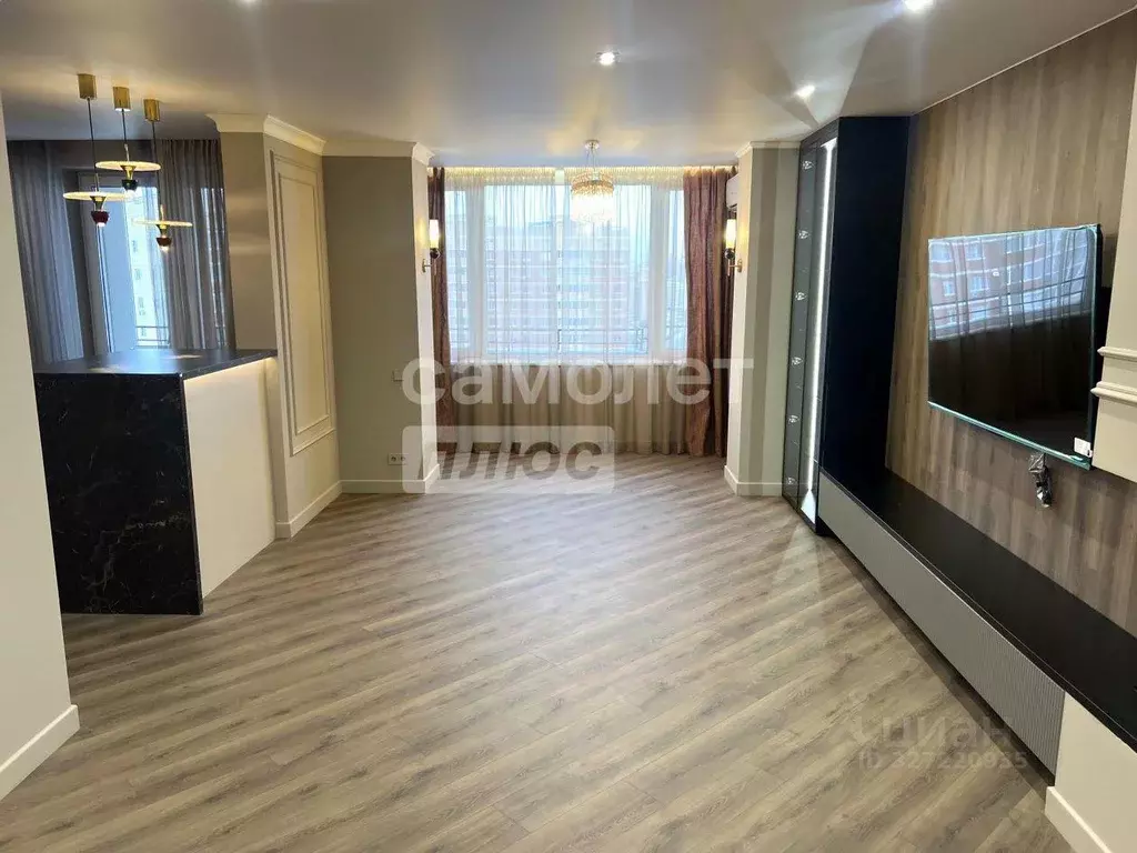 Квартира, 3 комнаты, 77.59 м - Фото 1