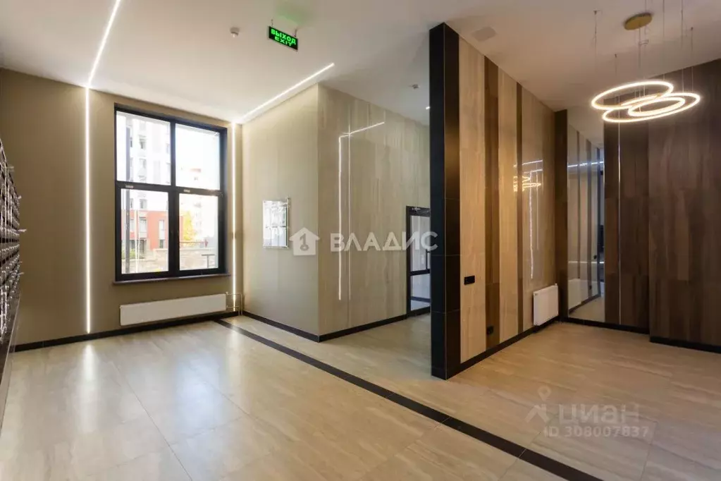 3-к кв. Башкортостан, Уфа ул. Гафури, 71 (133.3 м) - Фото 0