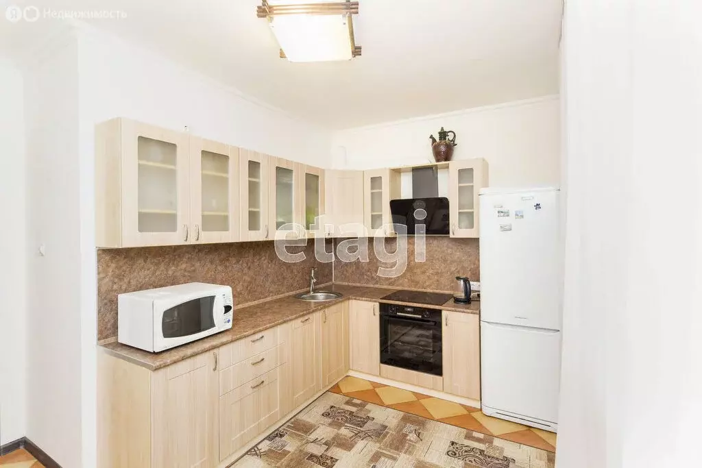 2-комнатная квартира: Тюмень, Минская улица, 65к1 (60.3 м) - Фото 2