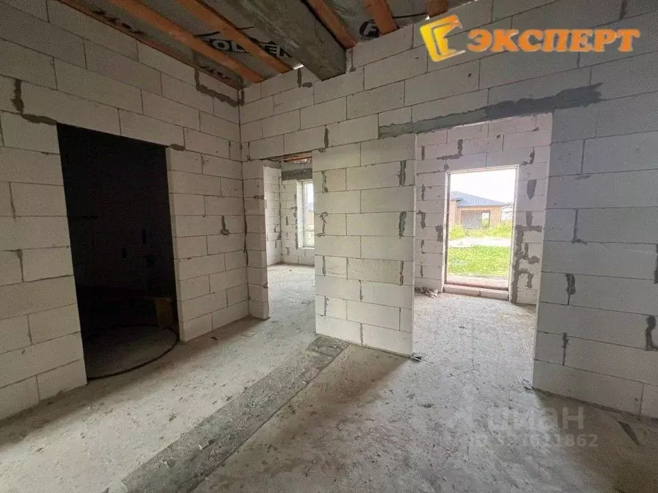 Дом в Калужская область, Жуковский муниципальный округ, с. Совхоз ... - Фото 2