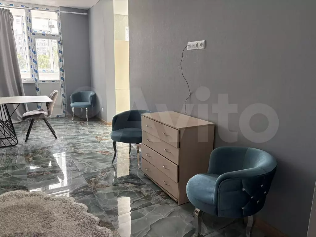 2-к. квартира, 70 м, 3/9 эт. - Фото 1