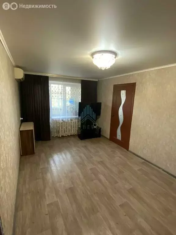 2-комнатная квартира: Астрахань, улица Вячеслава Мейера, 6 (41 м) - Фото 0