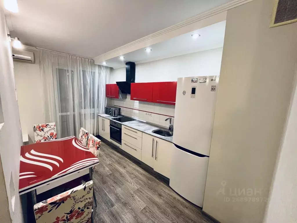 1-к кв. Саратовская область, Саратов ул. Имени Е.И. Пугачева, 51Б ... - Фото 0