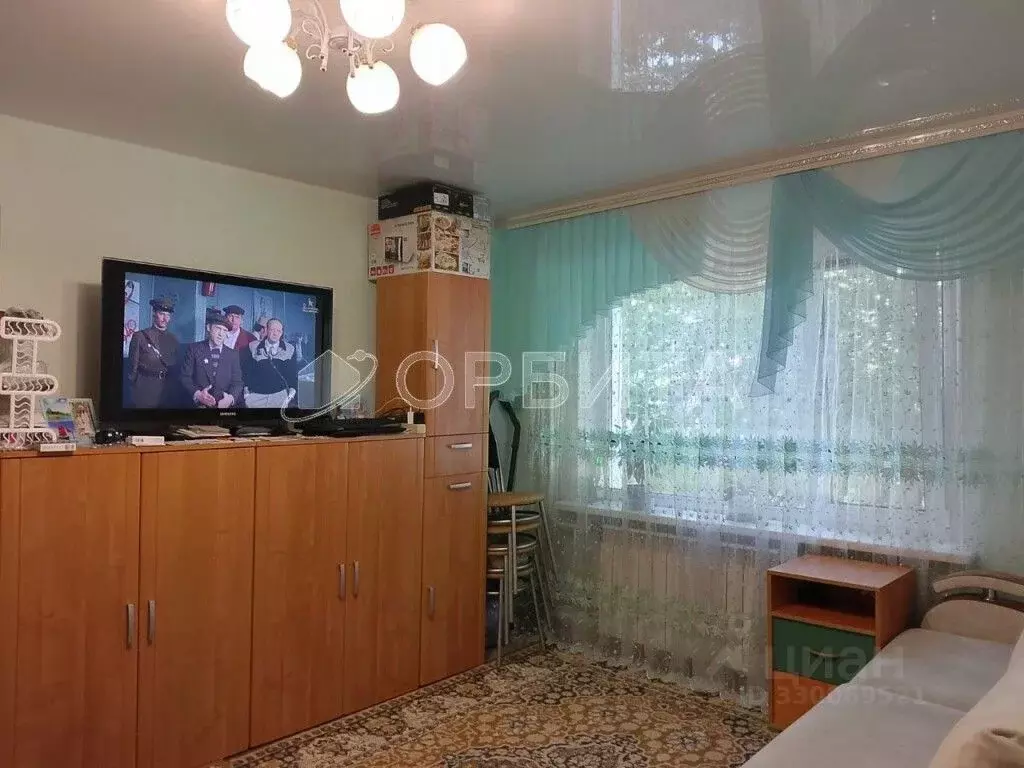 1-к кв. Тюменская область, Тюмень Олимпийская ул., 42 (30.0 м) - Фото 1