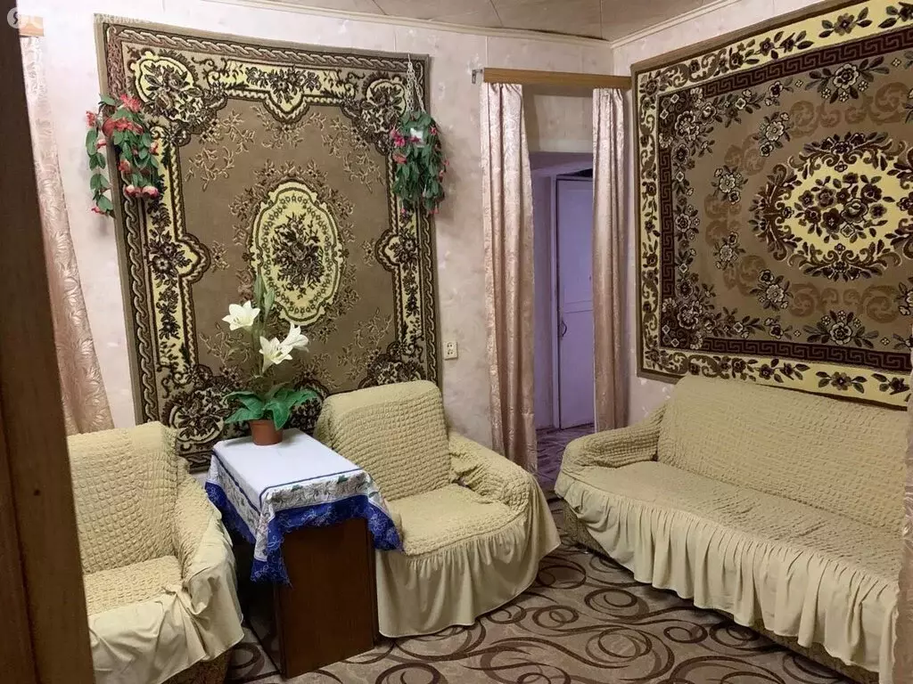 3-комнатная квартира: Шахты, проезд 1-й Квартал, 3 (55 м) - Фото 1