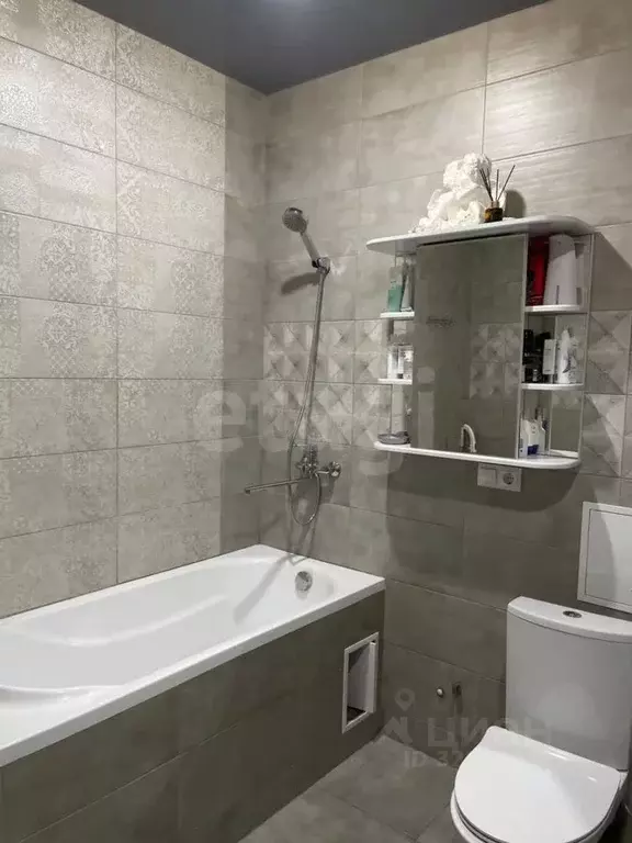 2-к кв. Северная Осетия, Владикавказ ул. Шамиля Джикаева, 7 (59.0 м) - Фото 1