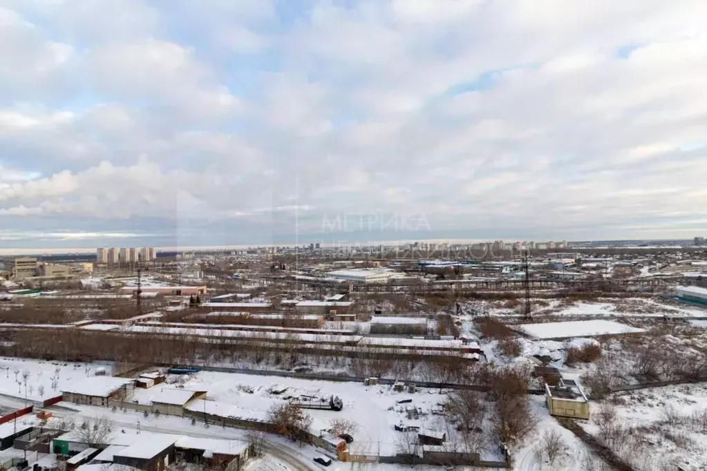 1-к кв. Тюменская область, Тюмень Харьковская ул., 74 (37.0 м) - Фото 1