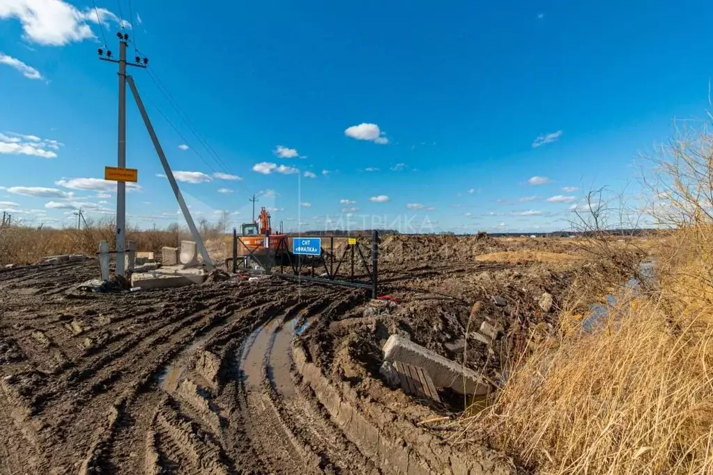 Участок в Тюменская область, Тюмень ул. 12-я Линейная (8.0 сот.) - Фото 1