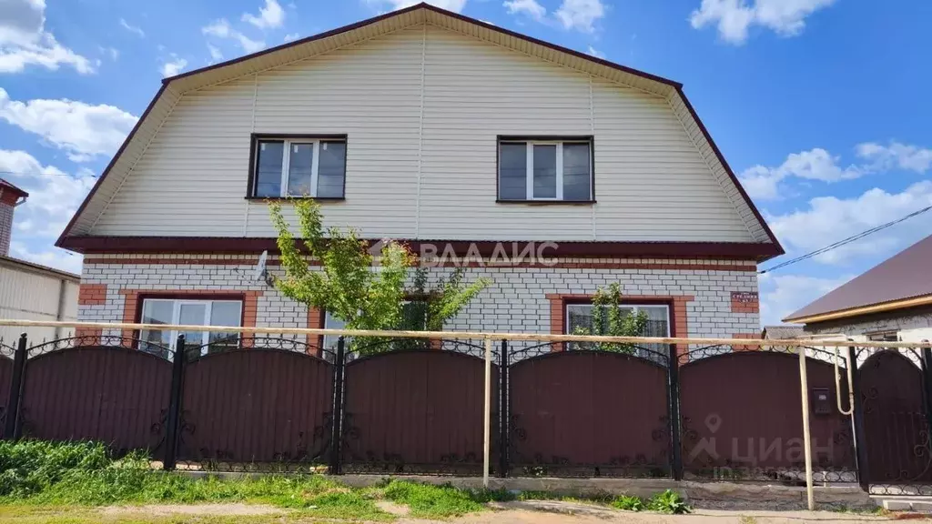 Дом в Волгоградская область, Михайловка Новостройка мкр, ул. Средняя, ... - Фото 0