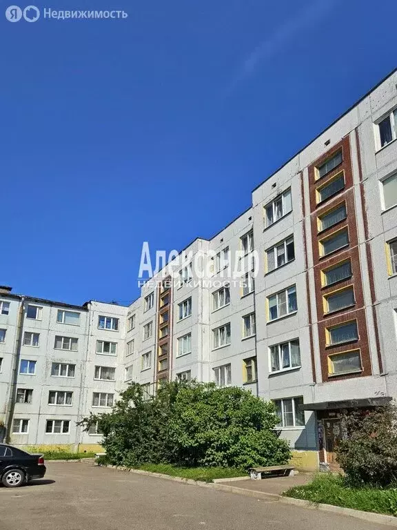 2-комнатная квартира: Каменногорск, улица Бумажников, 17 (52.4 м) - Фото 0
