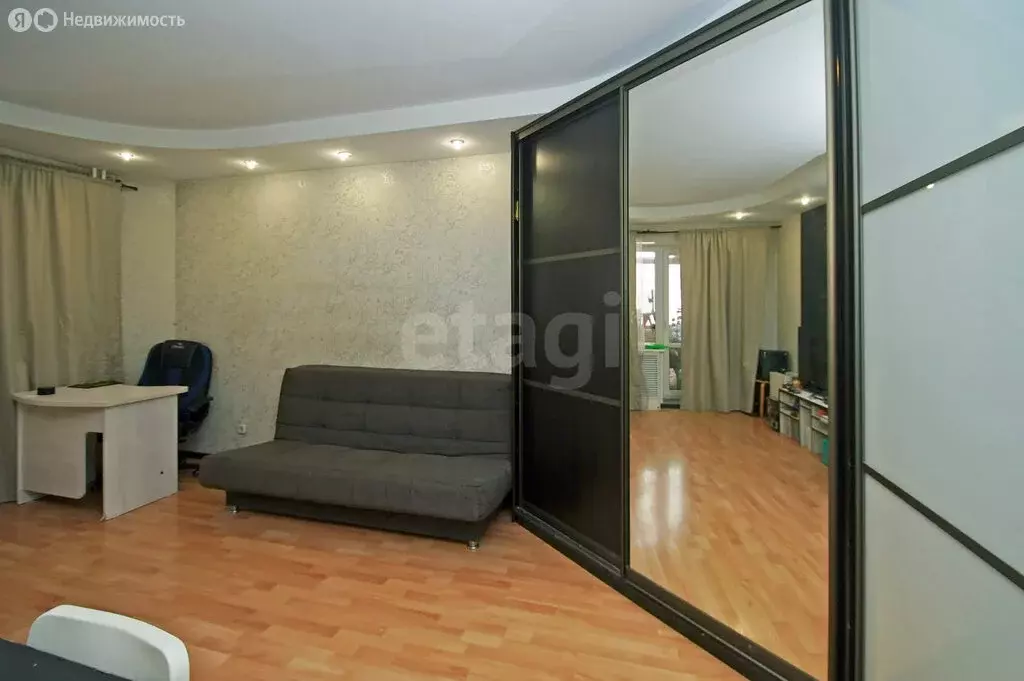 2-комнатная квартира: Омск, улица 20 лет РККА, 10 (53.1 м) - Фото 1