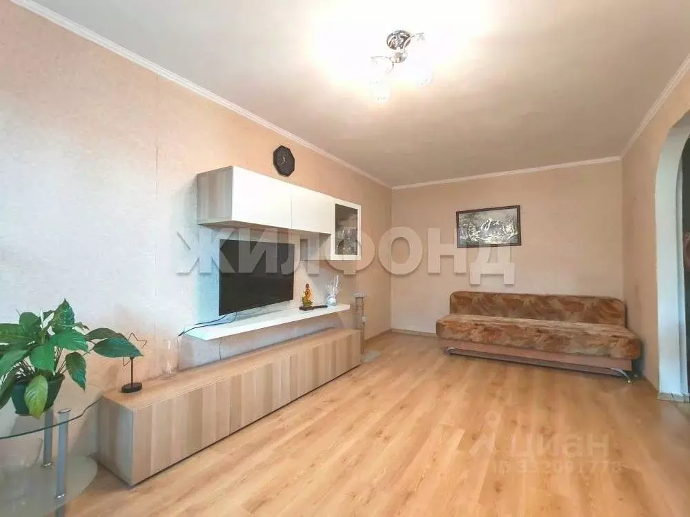 2-к кв. Новосибирская область, Новосибирск ул. Ватутина, 63/1 (42.6 м) - Фото 2