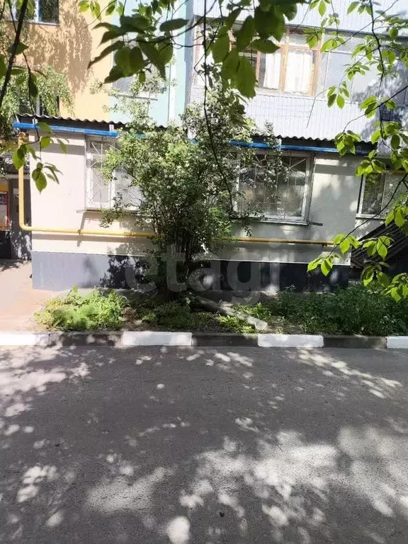 2-к кв. Белгородская область, Белгород Садовая ул., 102б (59.8 м) - Фото 2