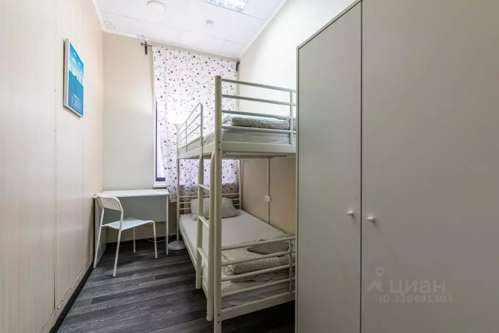Комната Татарстан, Казань ул. Пушкина, 1/55Л4 (9.0 м) - Фото 0