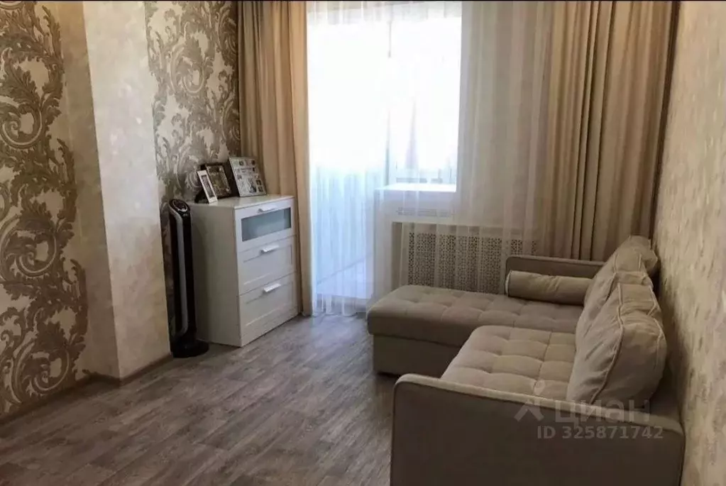 1-к кв. Омская область, Омск просп. Космический, 18Ак5 (50.0 м) - Фото 2