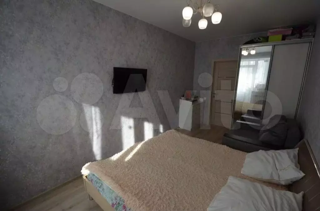 1-к. квартира, 42 м, 6/20 эт. - Фото 1