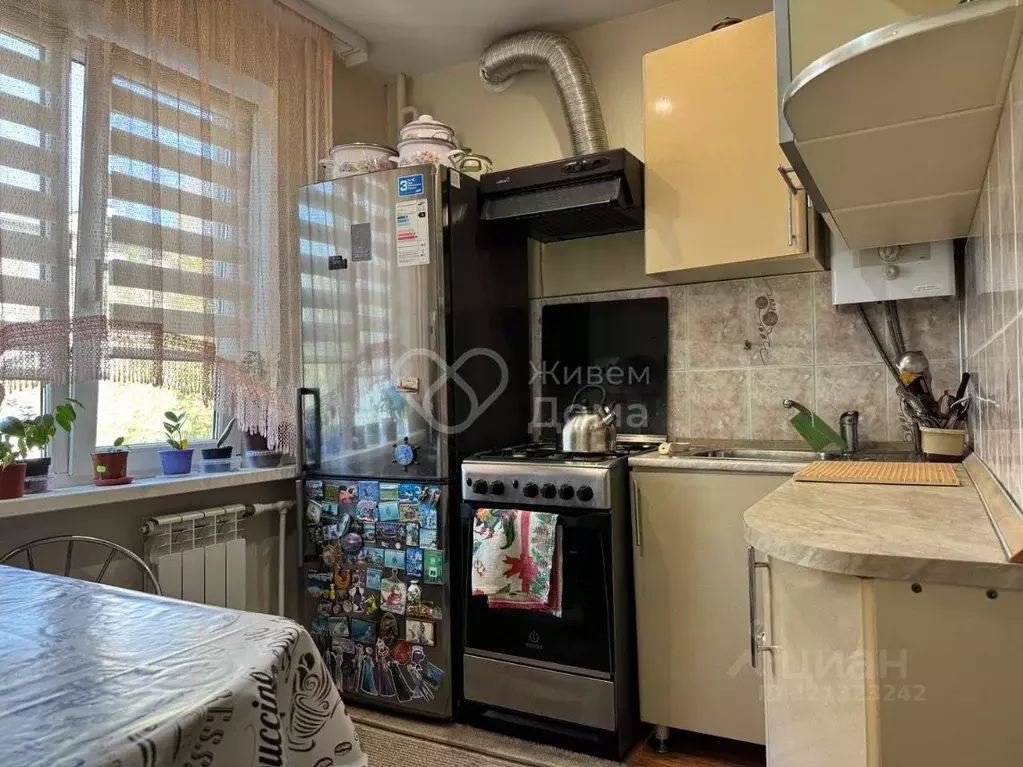 3-к кв. Волгоградская область, Волгоград ул. 51-й Гвардейской Дивизии, ... - Фото 2