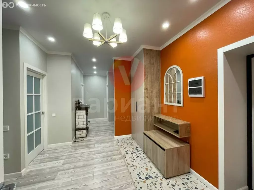 2-комнатная квартира: Омск, улица Яковлева, 169 (73 м) - Фото 1