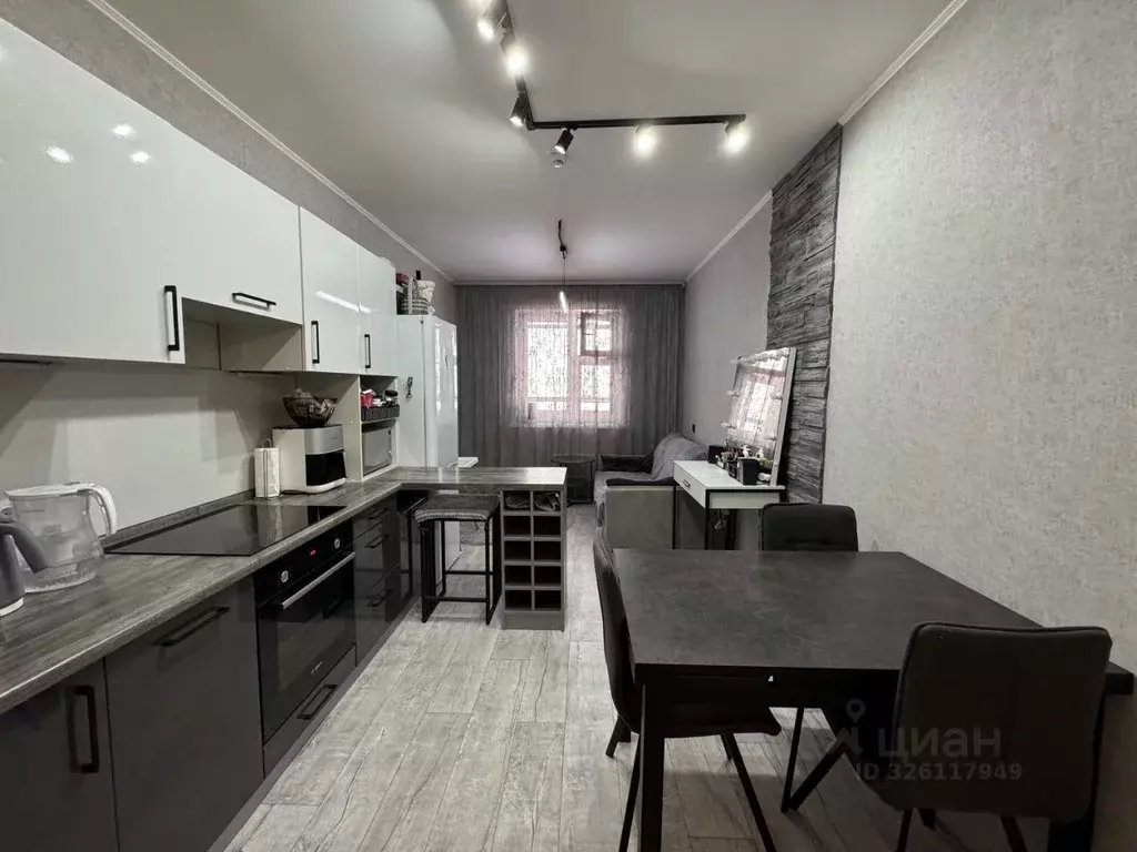 2-к кв. Красноярский край, Красноярск Свердловская ул., 6Г (54.8 м) - Фото 1