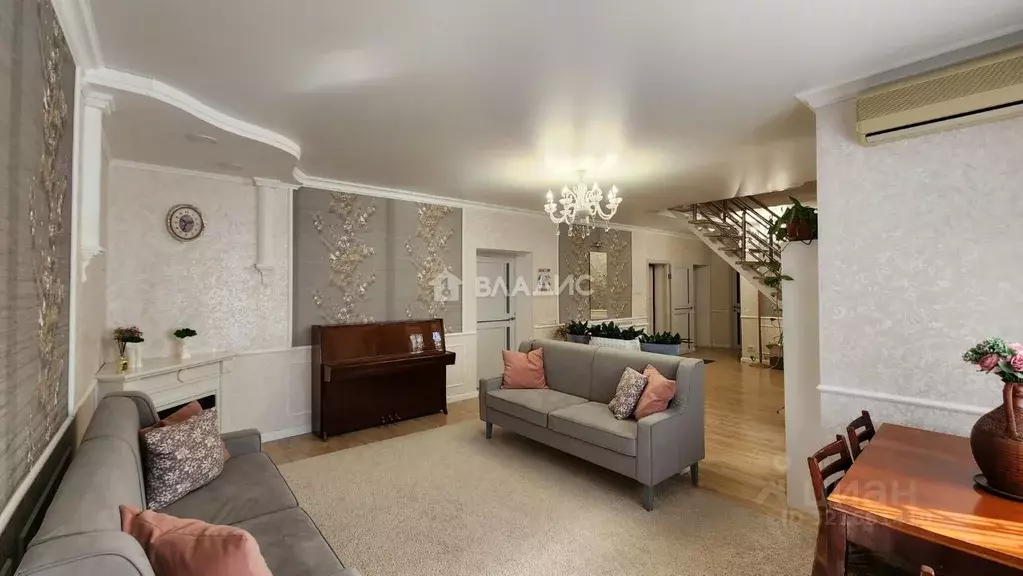 5-к кв. Крым, Симферополь ул. Промышленная, 25 (177.5 м) - Фото 1