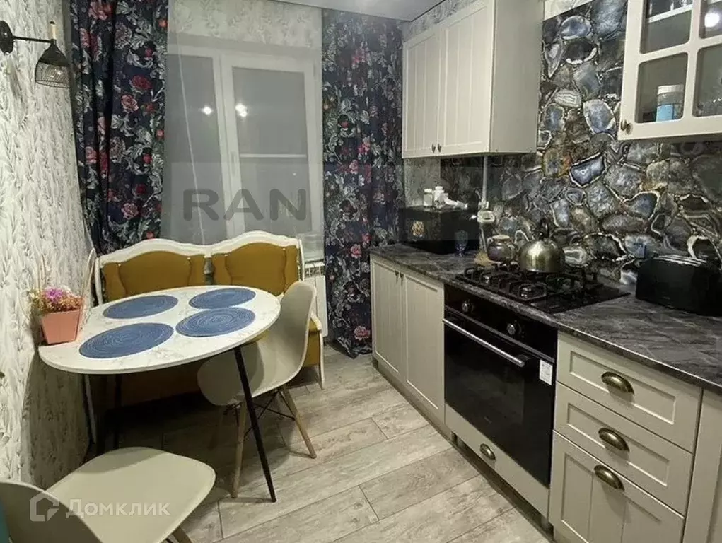 Продаётся 3-к квартира, 63 м - Фото 0