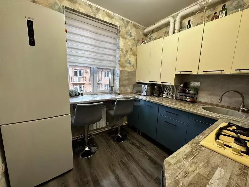 2-к кв. Ростовская область, Азовский район, Обильненское с/пос, пос. ... - Фото 1