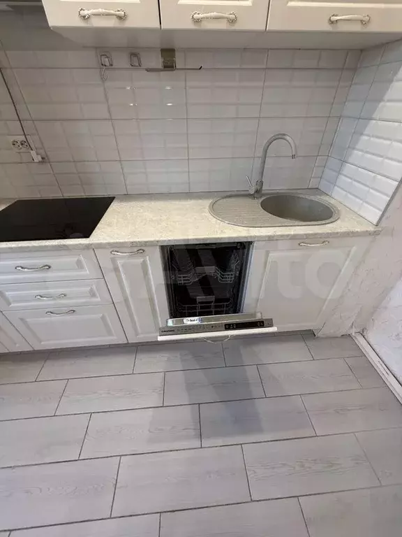1-к. квартира, 33 м, 5/8 эт. - Фото 1