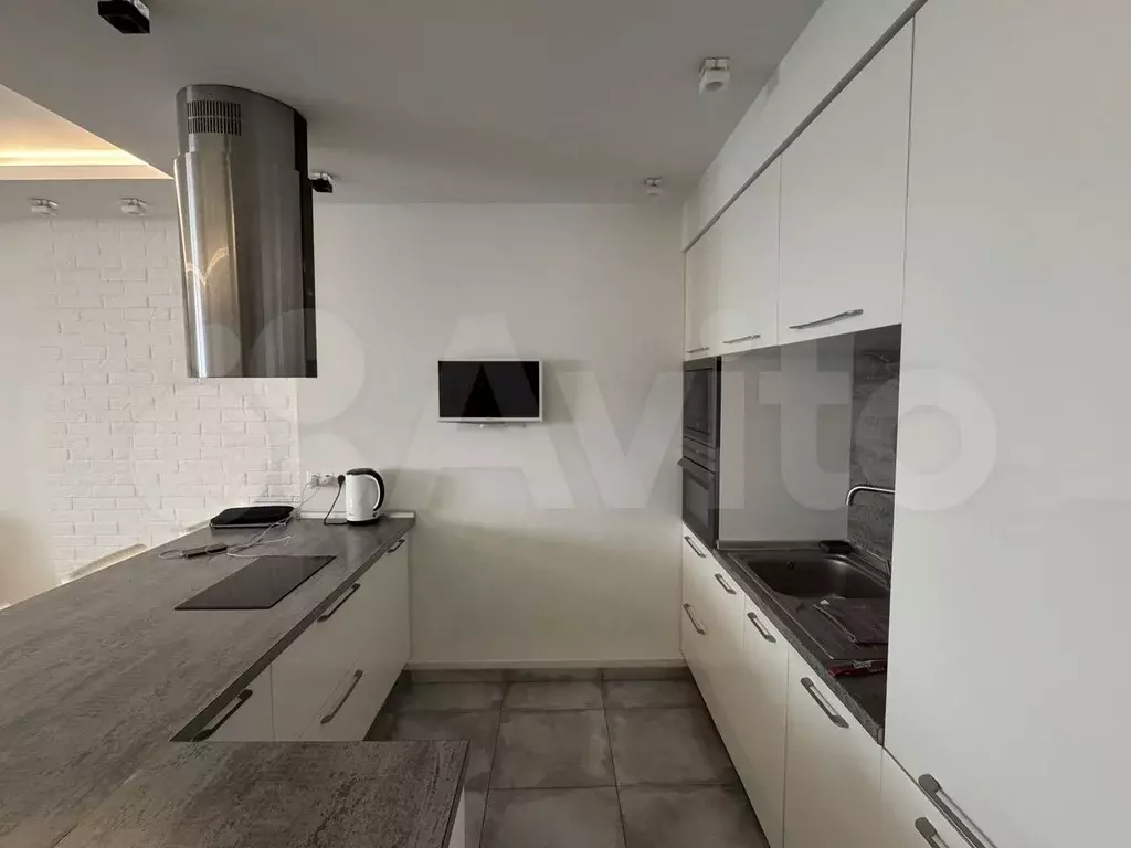 2-к. квартира, 70 м, 18/19 эт. - Фото 1