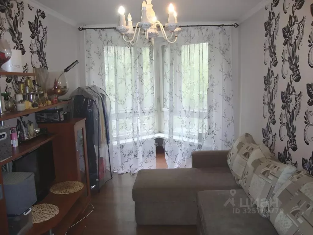 4-к кв. Коми, Сыктывкар Коммунистическая ул., 69 (80.0 м) - Фото 1