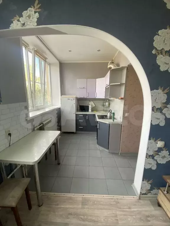 1-к. квартира, 30 м, 5/5 эт. - Фото 0