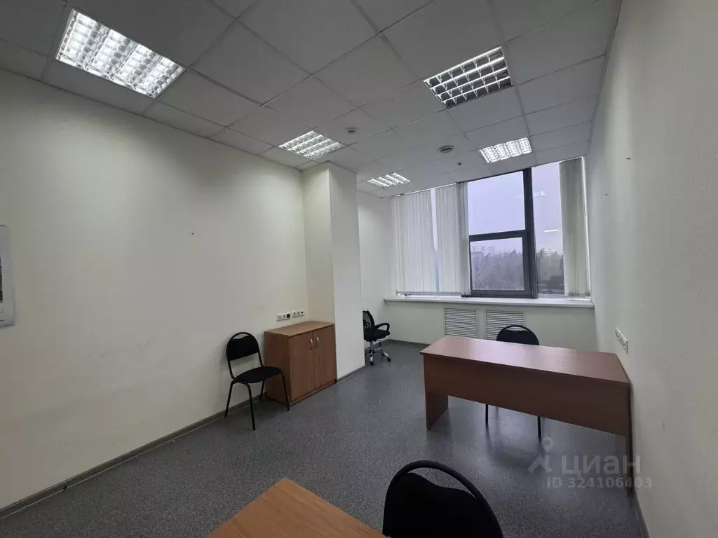 Офис в Московская область, Красногорск бул. Строителей, 4к1 (40 м) - Фото 1
