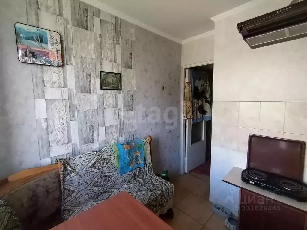 1-к кв. Крым, Щелкино Ленинский район, 60Б (35.4 м) - Фото 1