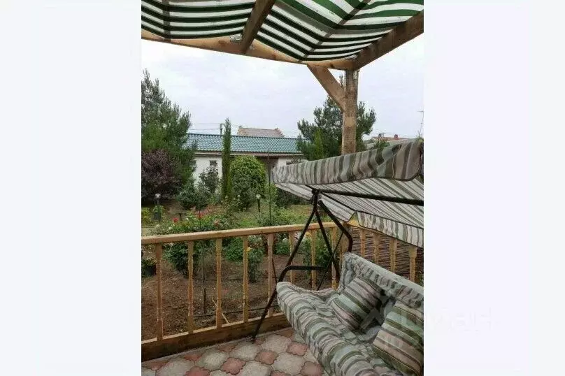 Дом в Крым, Евпатория городской округ, Заозерное пгт ул. Тенистая, 10 ... - Фото 1