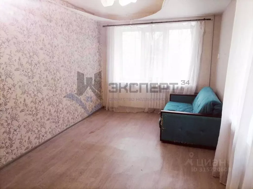 1-к кв. Волгоградская область, Волгоград Лазоревая ул., 203 (32.3 м) - Фото 0