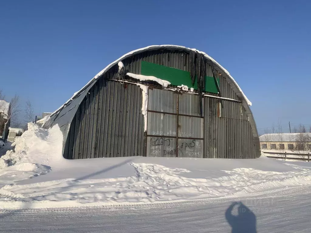 Гараж в Саха (Якутия), Нюрба ул. Ленина, 59 (658 м) - Фото 1
