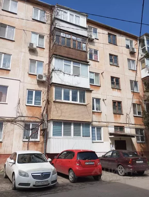 3-к кв. Крым, Керчь ул. Юных Ленинцев, 8 (65.0 м) - Фото 1