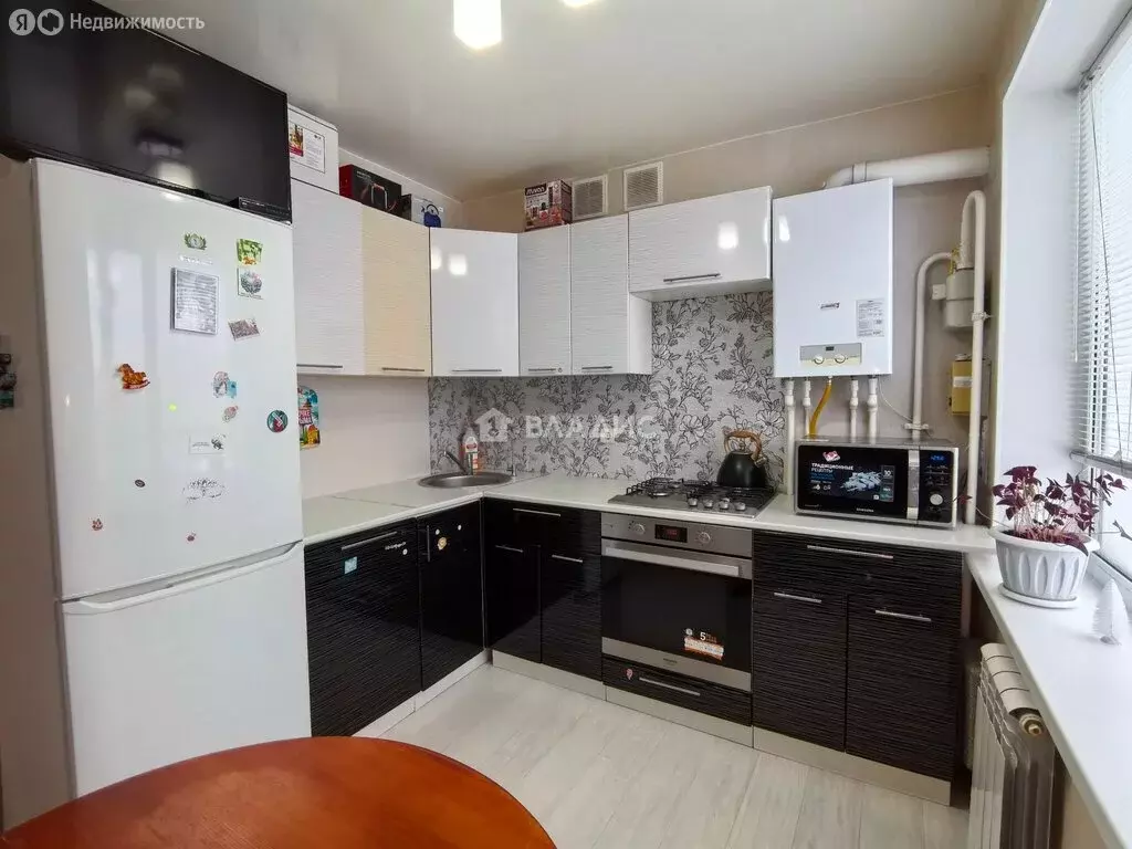 2-комнатная квартира: Вязники, улица Металлистов, 28 (58.9 м) - Фото 1