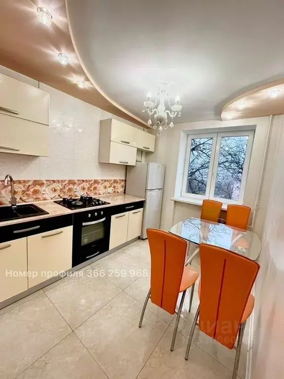 2-к кв. Крым, Симферополь ул. Имени Мате Залки, 5Б (50.0 м) - Фото 1