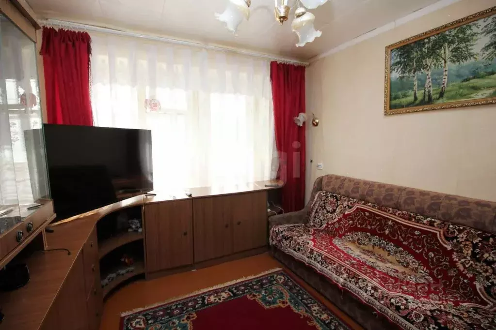 2-к кв. Вологодская область, Шексна рп, Барбач мкр пер. Путейский, 6 ... - Фото 1