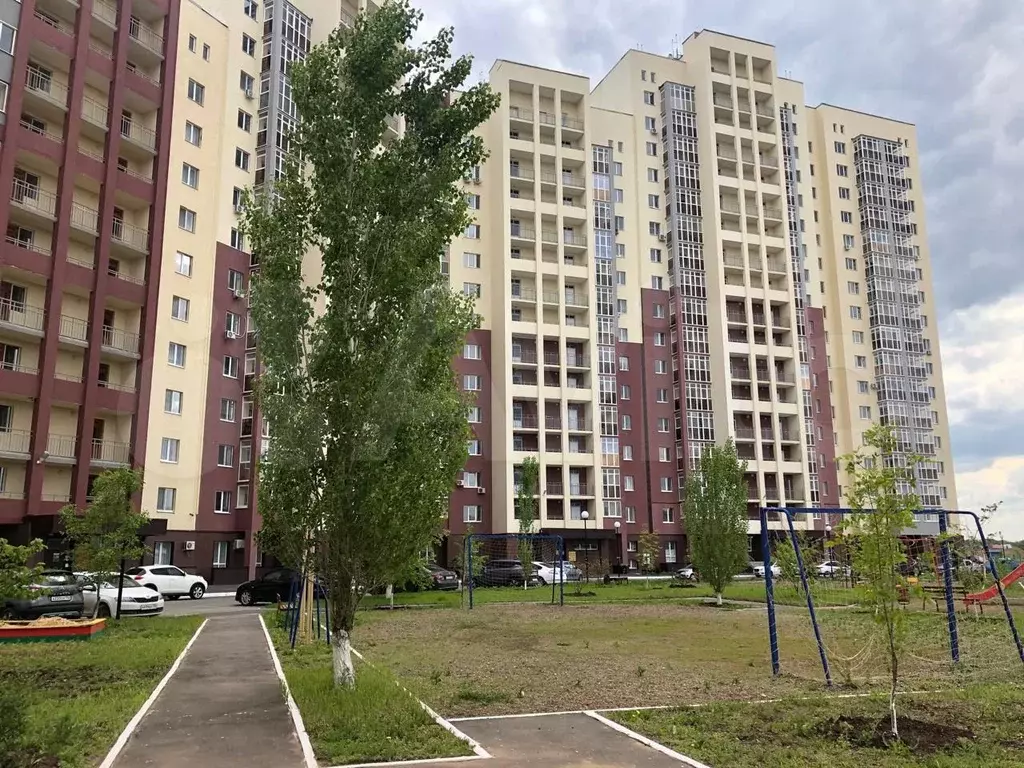 1-к. квартира, 52 м, 14/17 эт. - Фото 1