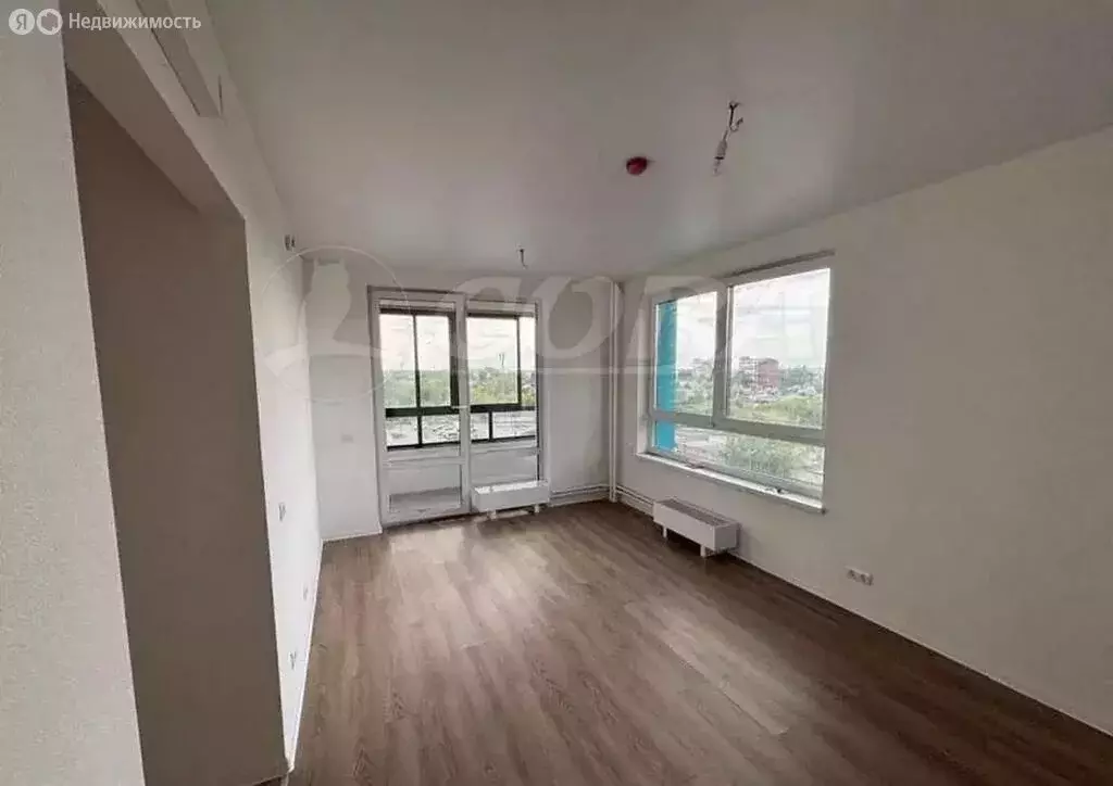 1-комнатная квартира: Тюмень, улица Ватутина, 79к1 (37.8 м) - Фото 1