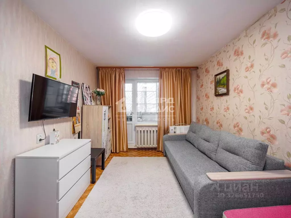 2-к кв. Омская область, Омск Заозерная ул., 11 (43.4 м) - Фото 1