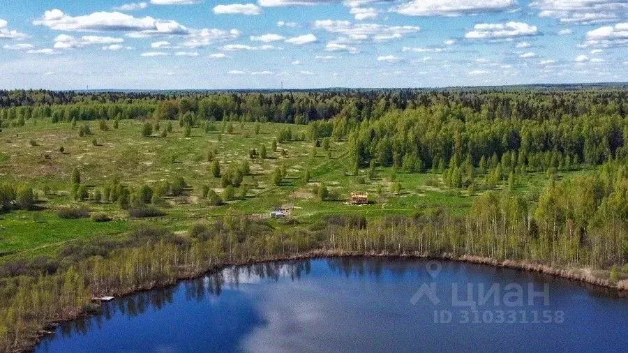 Участок в Московская область, Дмитровский городской округ, Дом у озера ... - Фото 1