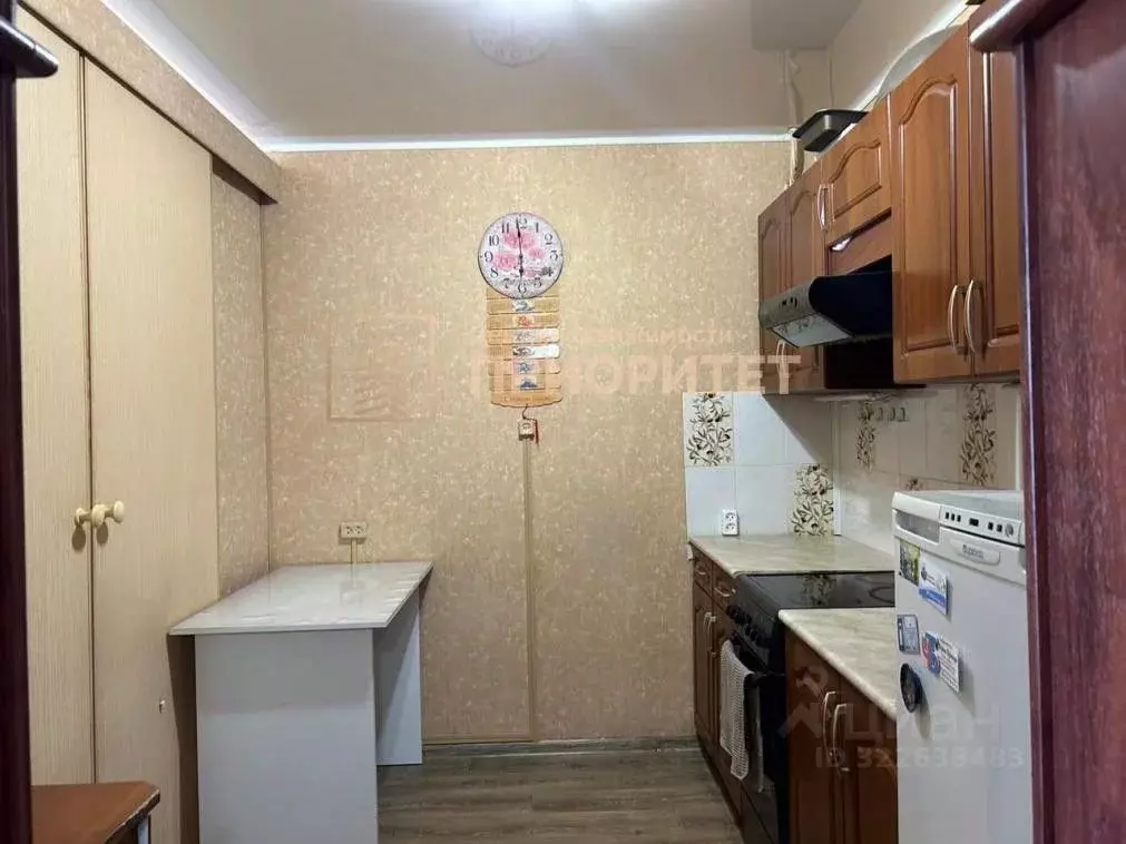 2-к кв. Саха (Якутия), Якутск ул. 50 лет Советской Армии, 23 (33.1 м) - Фото 1