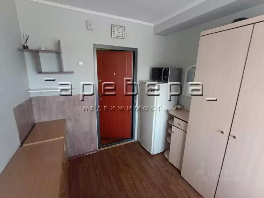 Комната Красноярский край, Красноярск ул. Ады Лебедевой, 12 (9.0 м) - Фото 1