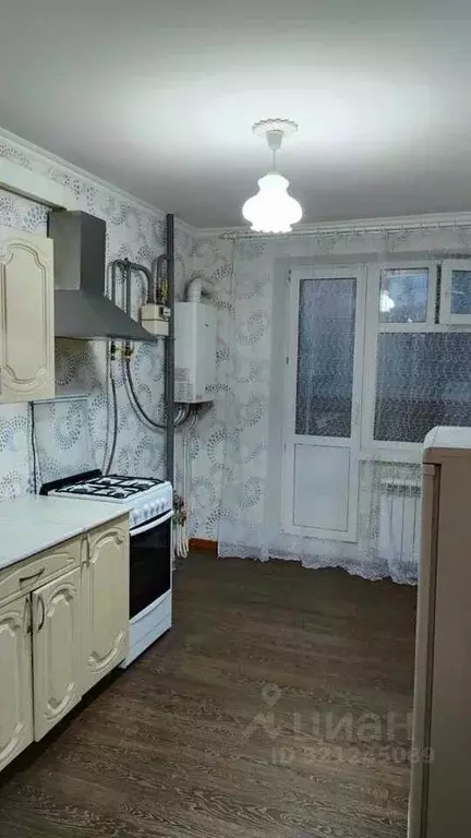 1-к кв. Чувашия, Чебоксары ул. Ленинского Комсомола, 5 (38.5 м) - Фото 0