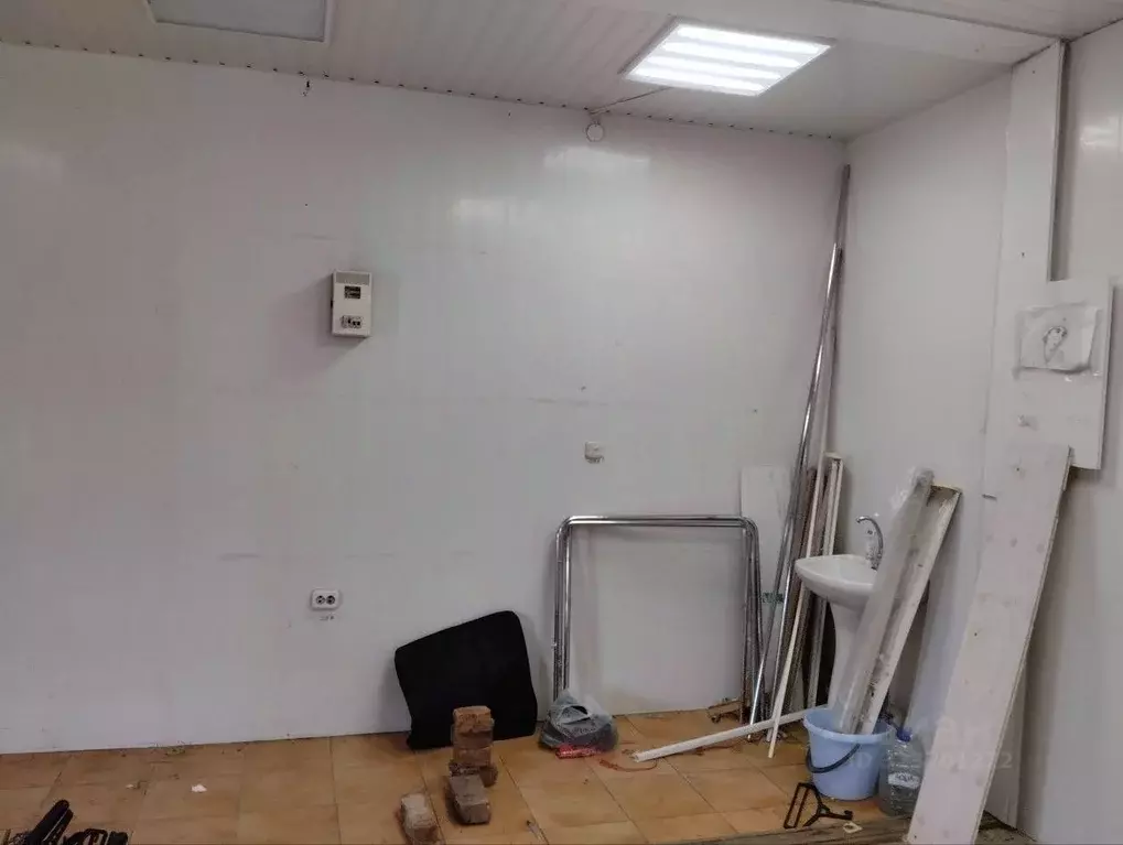 Помещение свободного назначения в Краснодарский край, Калининская ... - Фото 0